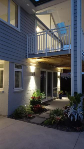 Stylish Matua Apartment